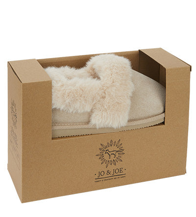 LJR ELGIN GIFT BOXED BEIGE L J & R Footwear Ltd