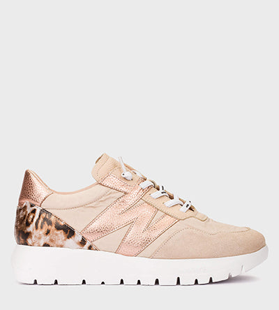 WONDERS A-24100 BEIG ANIMAL Wonders